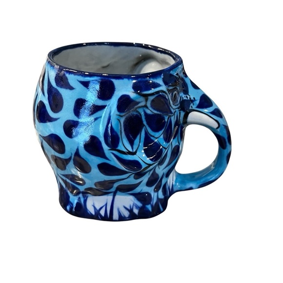 Signed Mexico Dimensional Blue Elephant Mug Signed Guate - Picture 6 of 13